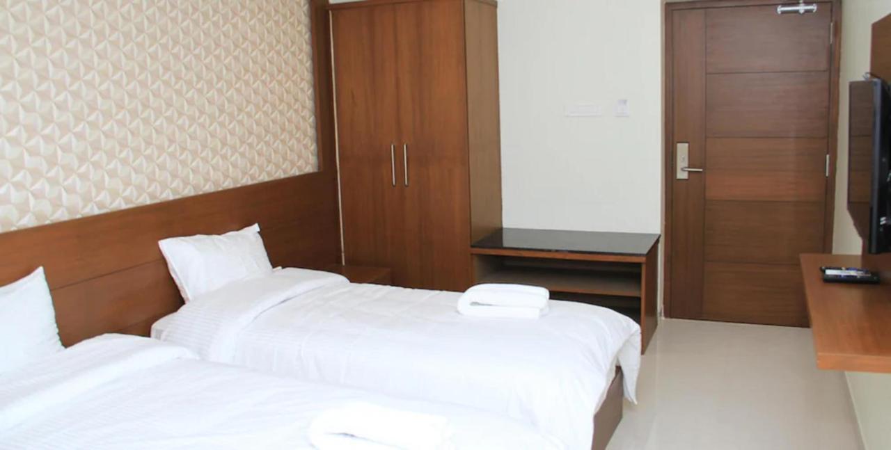 A And M Rooms And Residences เชนไน ภายนอก รูปภาพ